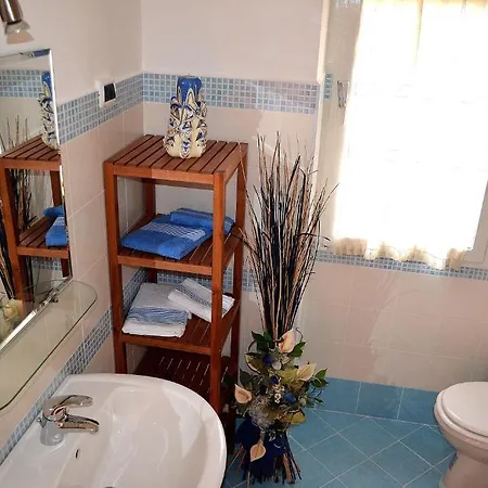 New Royal Bed & Breakfast 3*